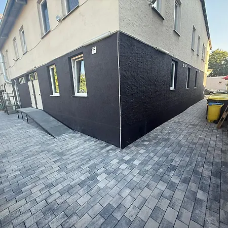 Monteur Boardinghouse Workhomes Zuffenhausen 3* Stuttgart