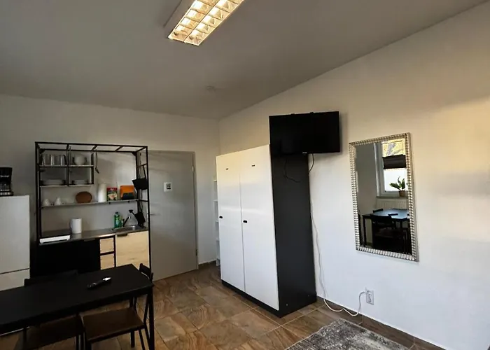 Affittacamere Monteur Boardinghouse Workhomes Zuffenhausen Stoccarda