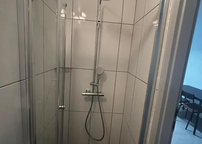 Monteur Boardinghouse Workhomes Zuffenhausen 3* Stoccarda