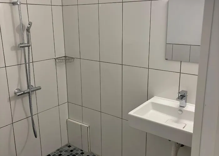 Gasthof Monteur Boardinghouse Workhomes Zuffenhausen